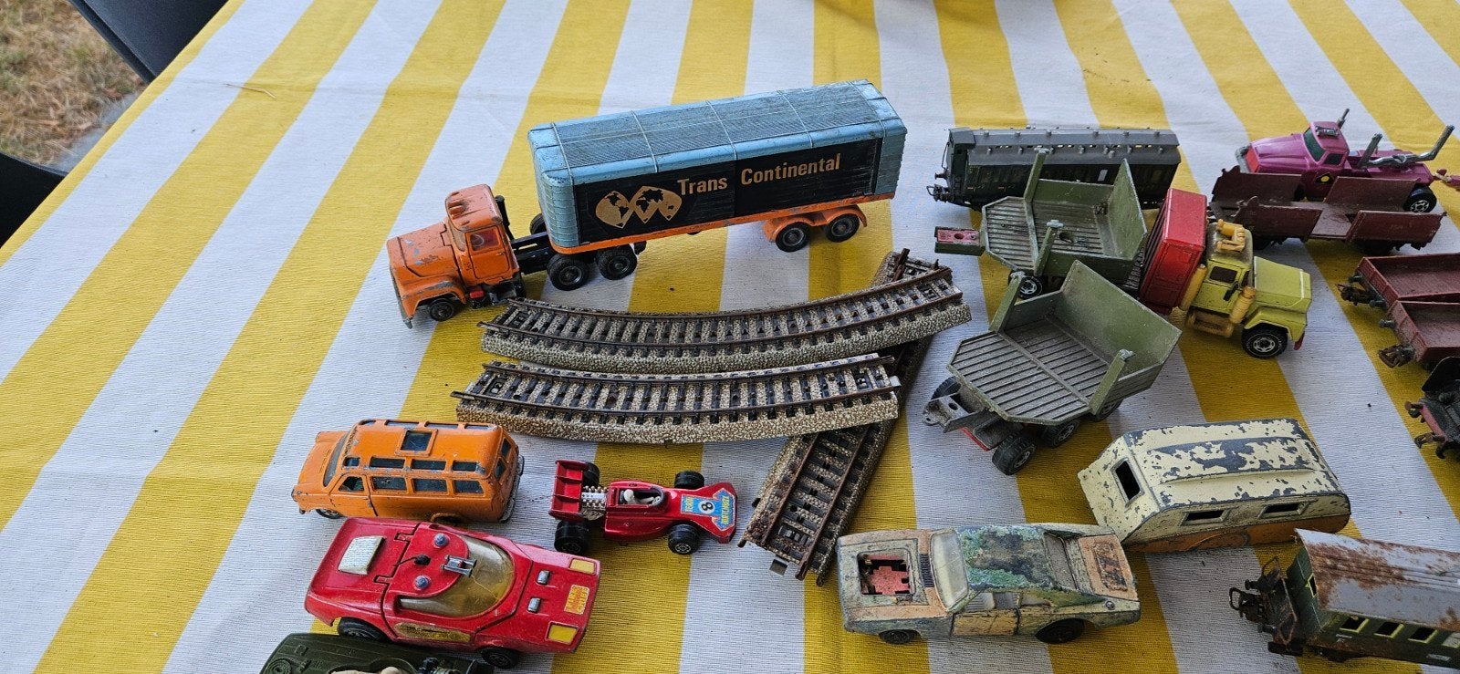 Partij vintage speelgoed, Ophalen