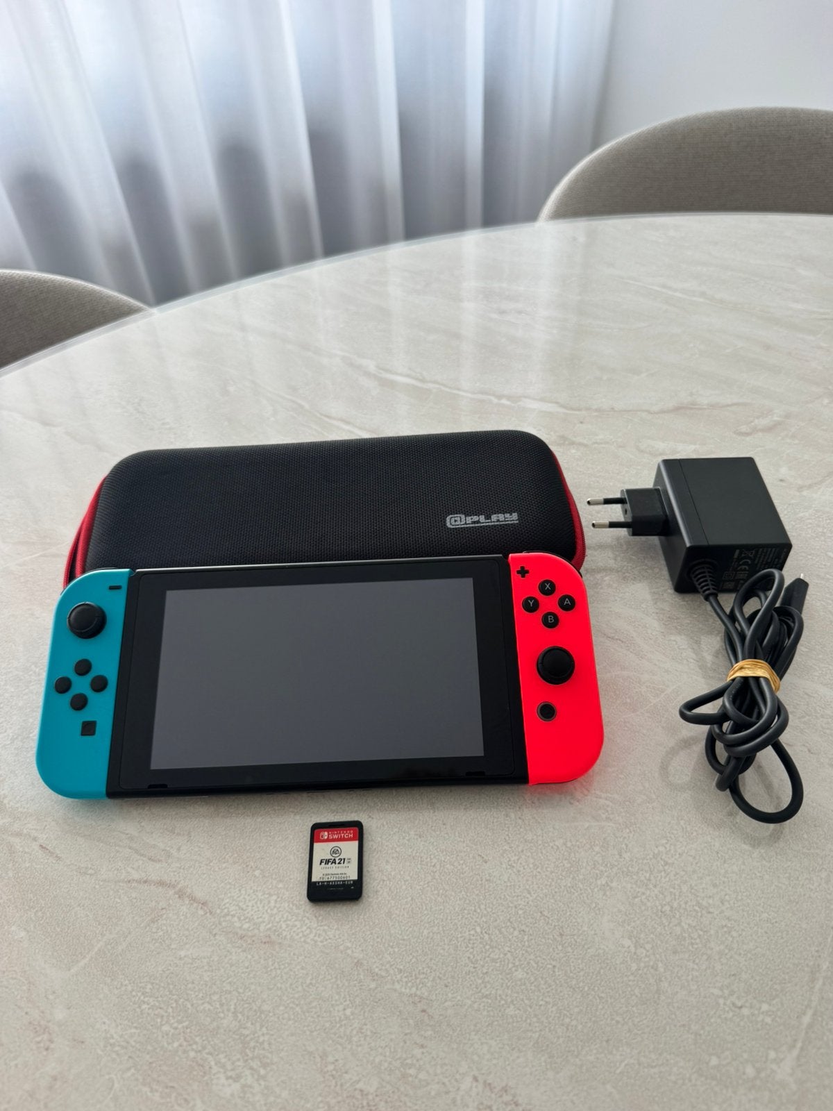 Nintendo switch 1 in perfecte staat, Consoles de jeu & Jeux vidéo, Enlèvement ou Envoi, Comme neuf, Switch Original, Avec jeux