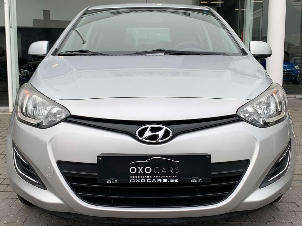 Hyundai i20 1.2i Essence / Airco / Radar de Recul / GARANTIE, Autos, Hyundai, Entreprise, Boîte manuelle, Tissu, 4 cylindres