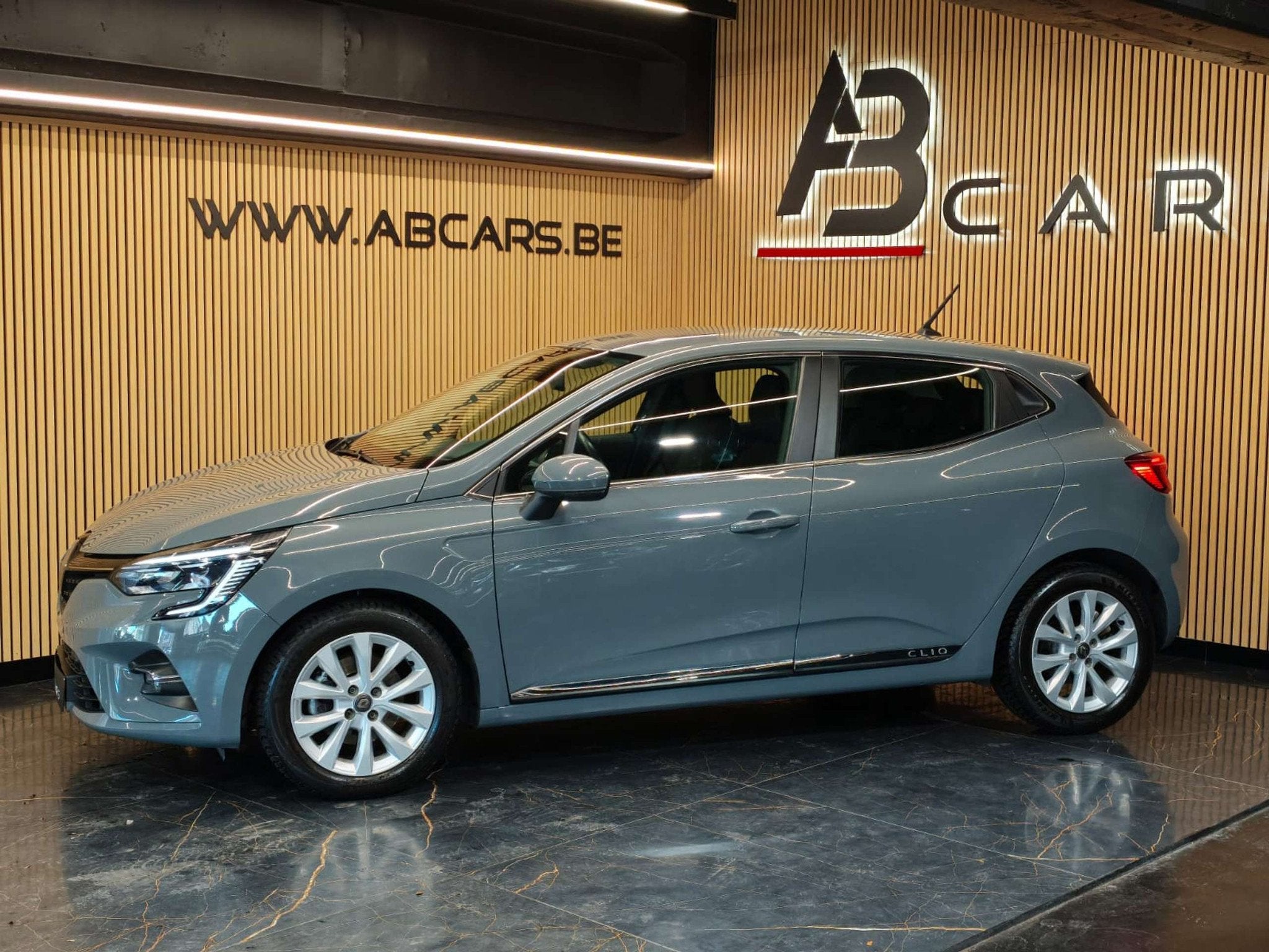 Renault Clio 1.3TCE * BOITE AUTO * GARANTIE 12 MOIS *, Autos, Achat, Euro 6, Entreprise, 1333 cm³