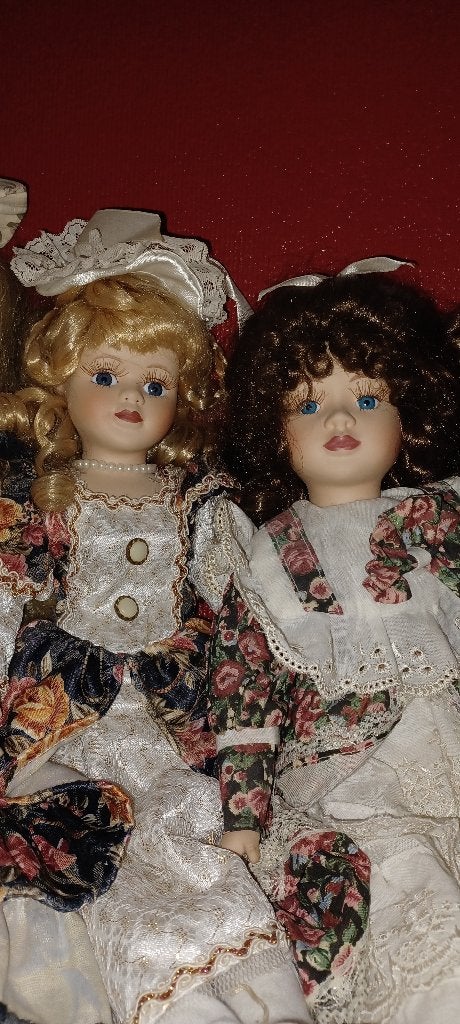 Porseleinen poppen, Ophalen, Zo goed als nieuw