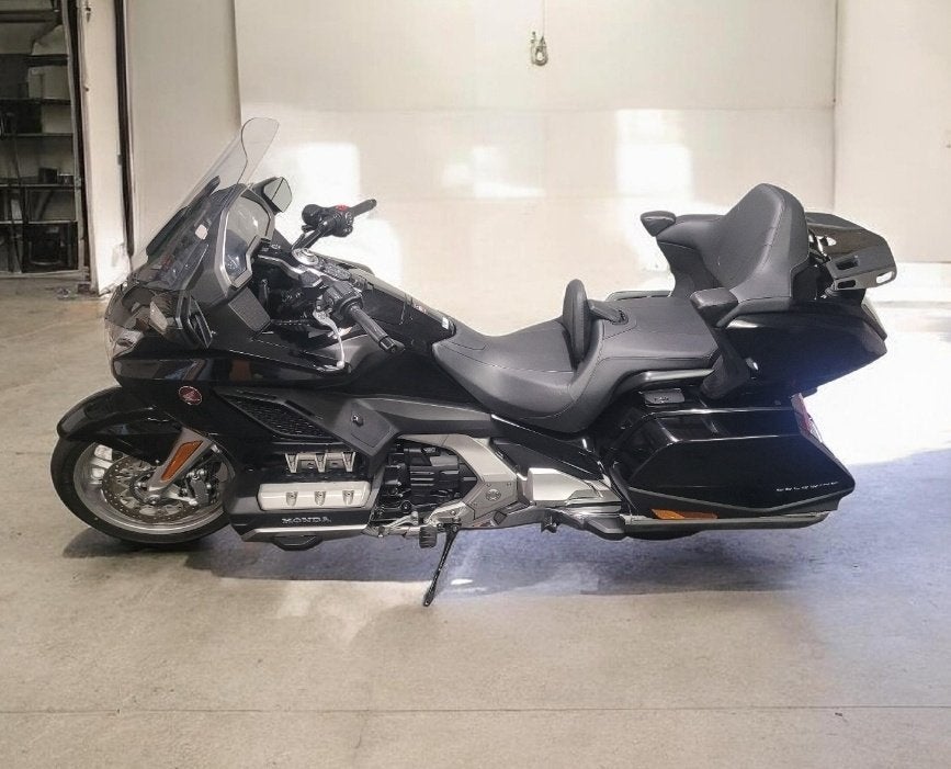 GL 1800 Touring - 09/2020 - 52 km Garantie tot 2028, Handvatverwarming, Nieuw, Particulier, Handgeschakeld