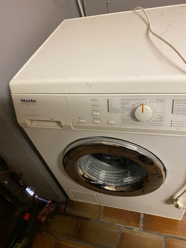 Wasmachine, Ophalen, Gebruikt, Minder dan 85 cm, 4 tot 6 kg