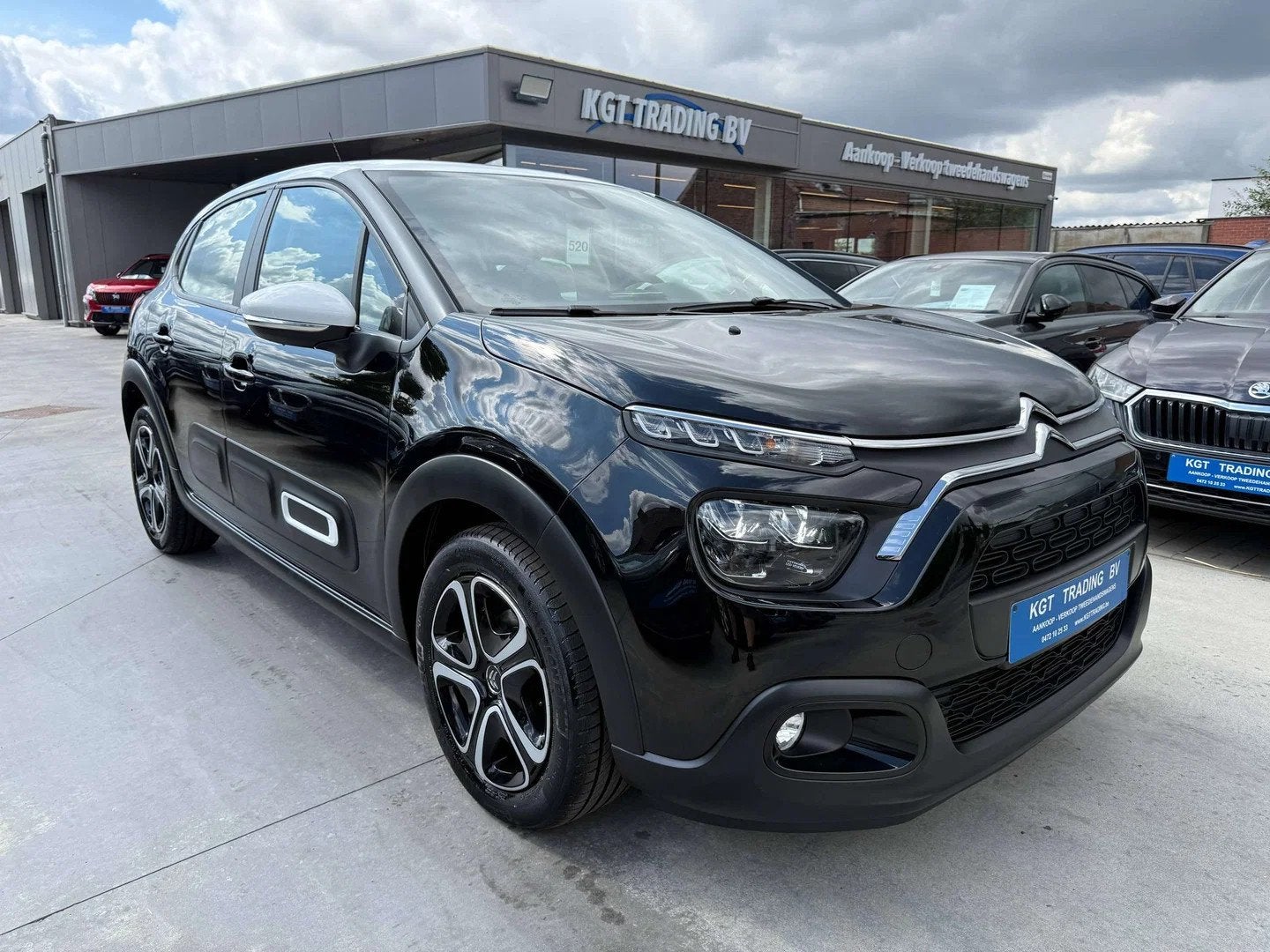 Citroën C3 1.2i 83PK SHINE CARPLAY BLUETOOTH FULL LED AIRBU, Auto's, Citroën, Stof, Gebruikt, 1199 cc, https://public.car-pass.be/vhr/7a8ded45-b599-4748-9eea-e844b2de4622