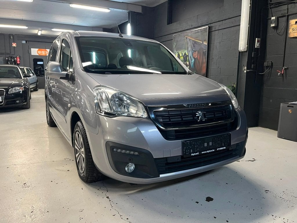 PEUGEOT PARTNER **BOITE AUTO** STYLE** 12 MOIS DE GARANTIE, Euro 6, Entreprise, Entretenue par le concessionnaire, 5 portes