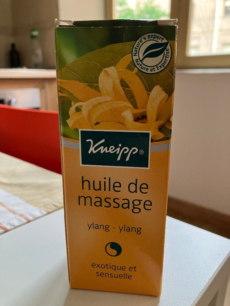 Kneipp massge olie Ylang Ylang, Handtassen en Accessoires, Uiterlijk | Lichaamsverzorging, Ophalen of Verzenden, Nieuw, Bodylotion, Crème of Olie