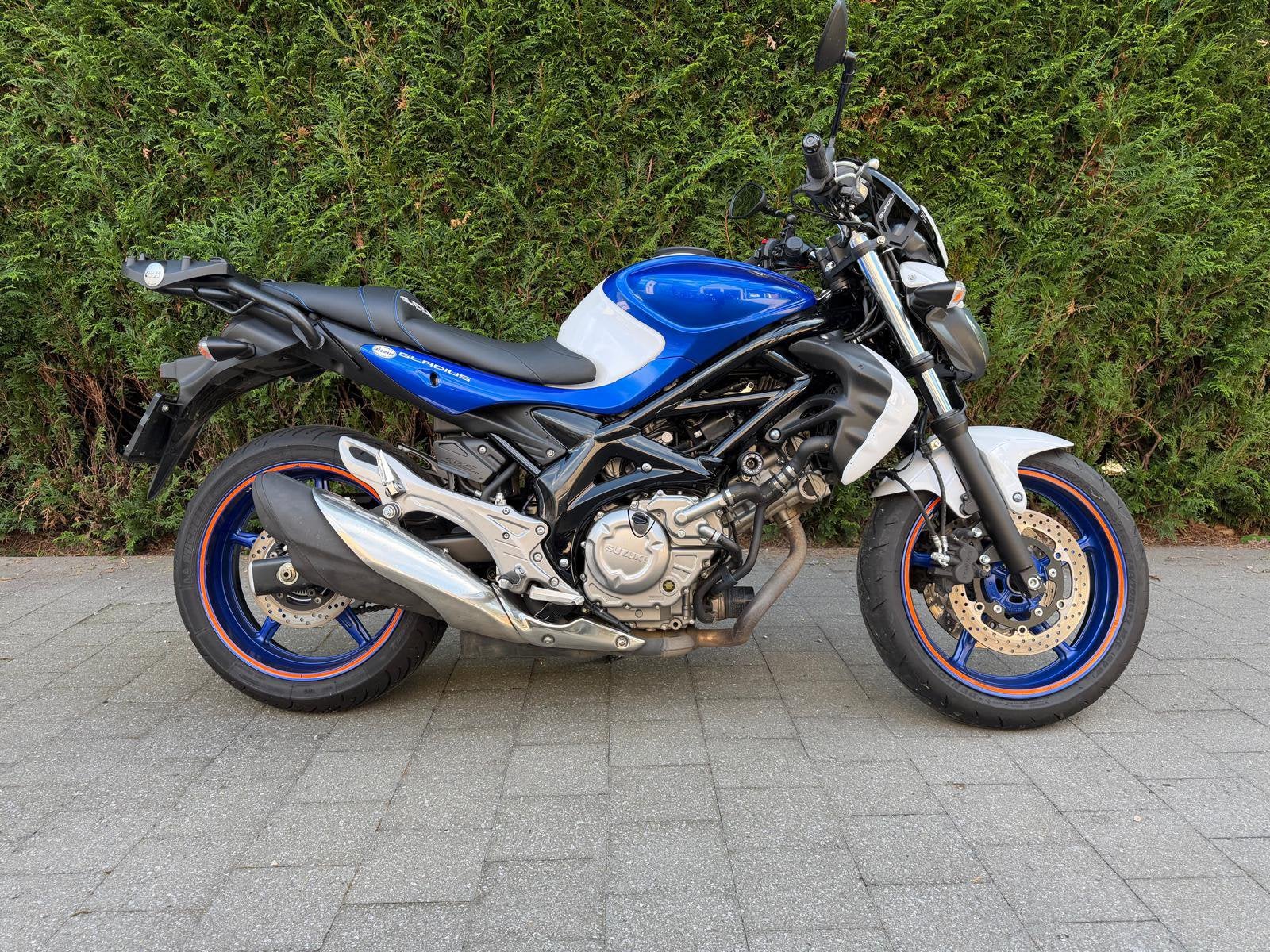 Suzuki Gladius 650, Motoren, Nieuw, Motorrijbewijs A, Particulier, Meer dan 35 kW
