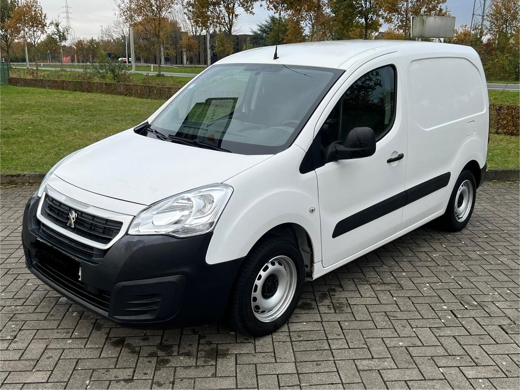 Peugeot Partner 1.6 benzine / 2018 / 67.000km, Auto's, Wit, Bedrijf, Handgeschakeld, 5 deurs