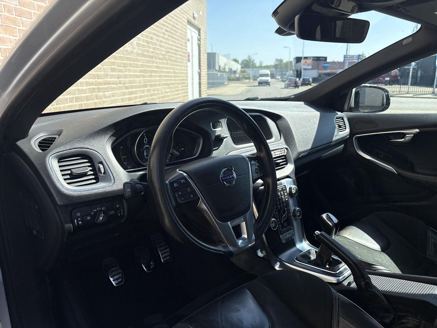 Volvo V40 1.6 D2 Ocean Race | Leder | Pano | Climate | Cruis, 85 g/km, Open dak, Te koop, Overige kleuren