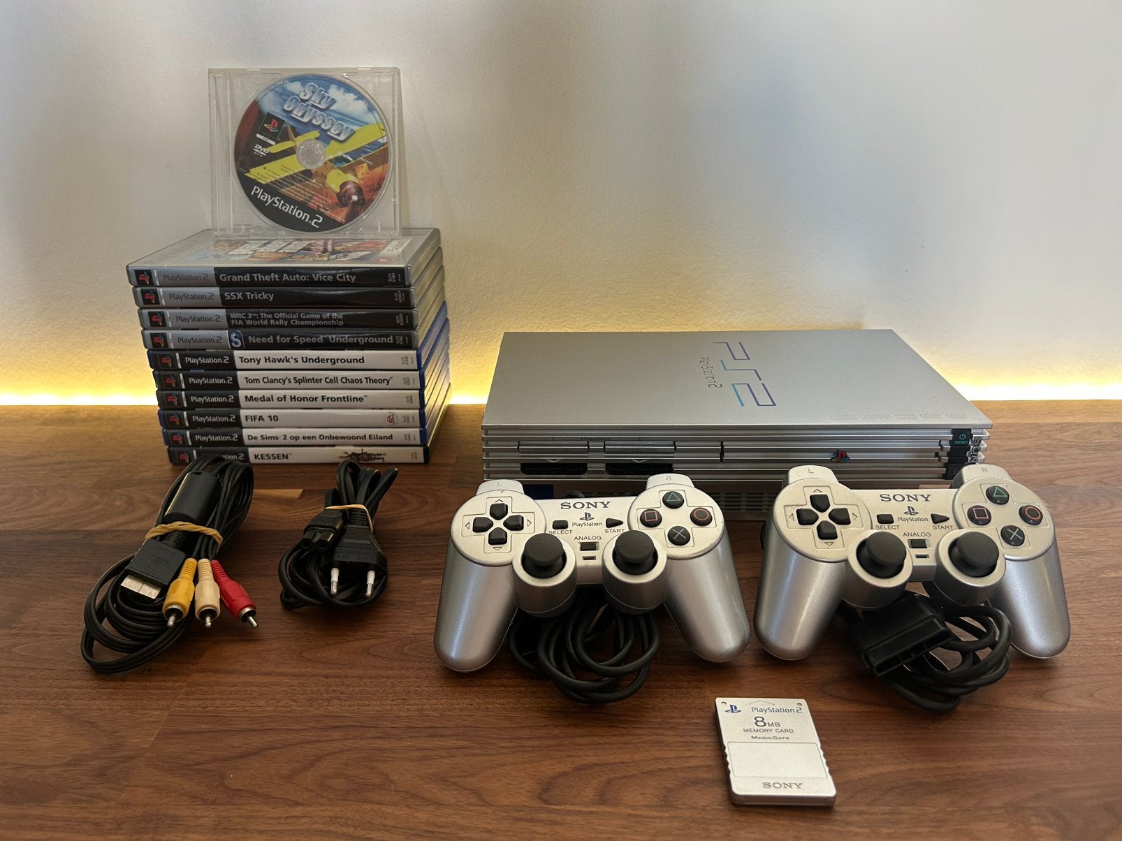 PlayStation 2 Silver Bundel, Games en Spelcomputers, Ophalen of Verzenden, Gebruikt