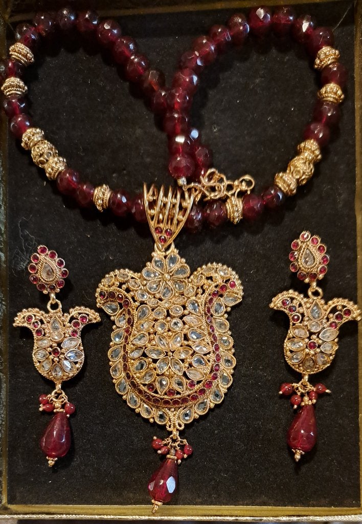mooie juwelen set, Ophalen of Verzenden, Zo goed als nieuw, Overige kleuren, Overige materialen
