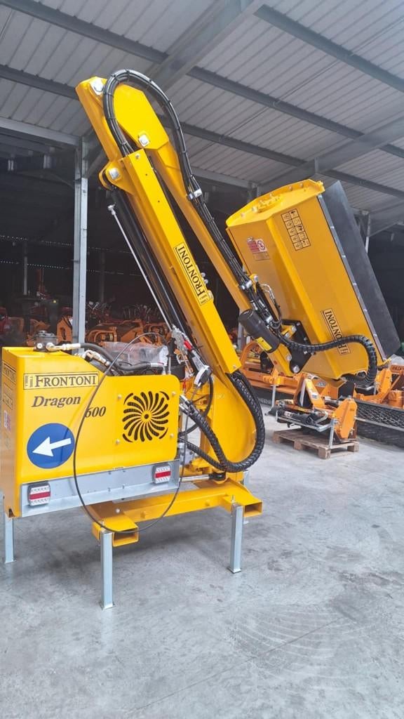 FRONTONI DRAGON bosmaaierarm voor tractor, Tot 2500, 120 tot 160 Pk, Nieuw, Ophalen
