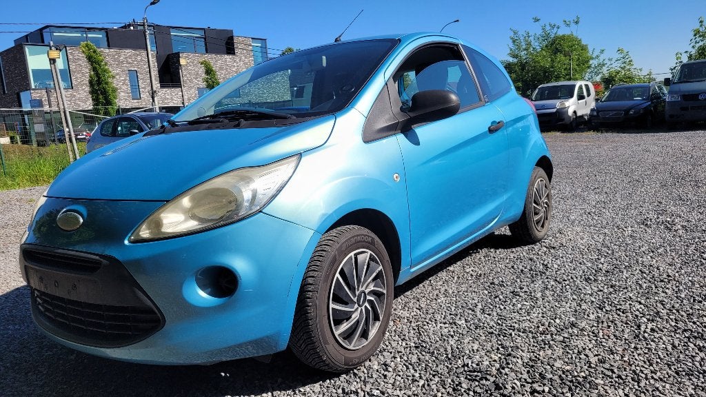 ford ka 1.2i GEKEURD 2010, Auto's, Ford, Voorwielaandrijving, 4 zetels, Stof, 4 cilinders