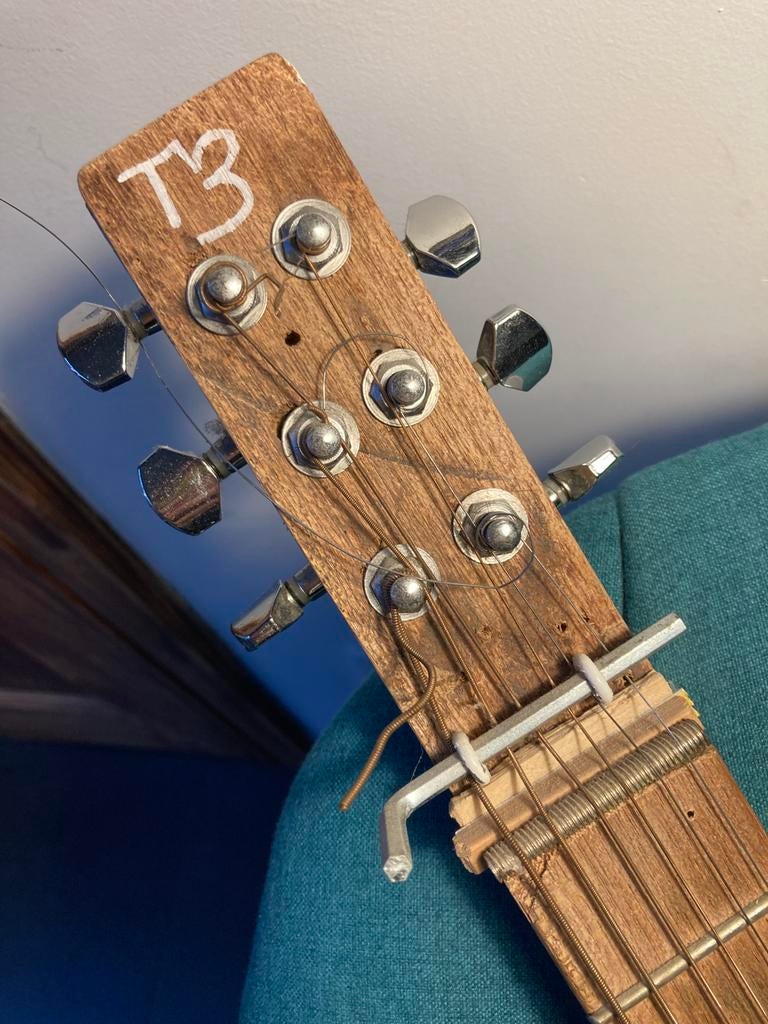 D.I.M. resonator gitaar, Muziek en Instrumenten, Ophalen, Gebruikt