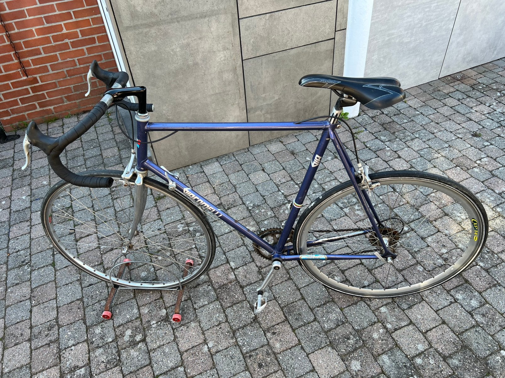 Koersfiets, Fietsen en Brommers, Ophalen, Zo goed als nieuw