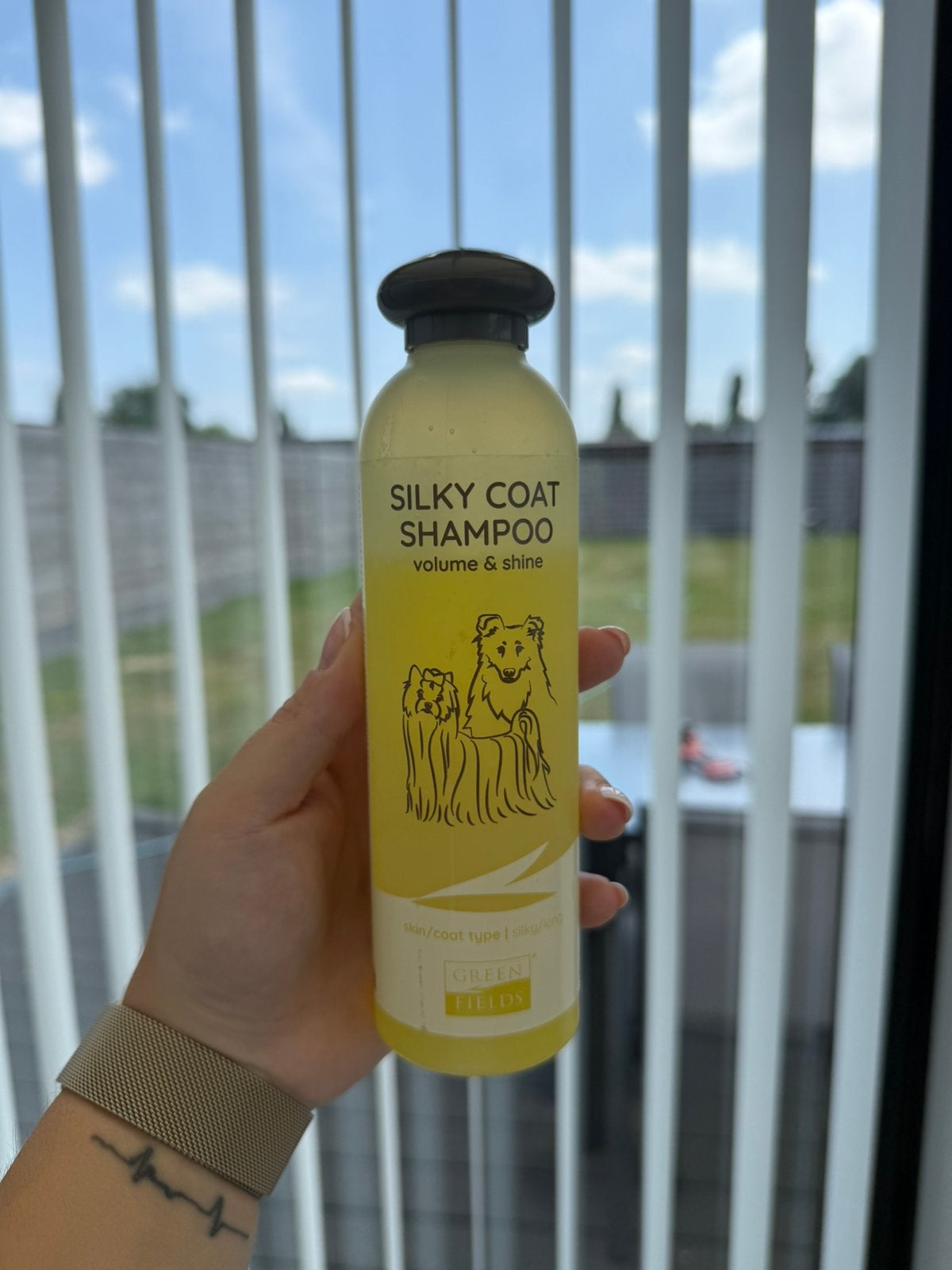 Hondenshampoo. Greenfields Silky Coat 250 ml – 1x gebruikt, Ophalen, Zo goed als nieuw