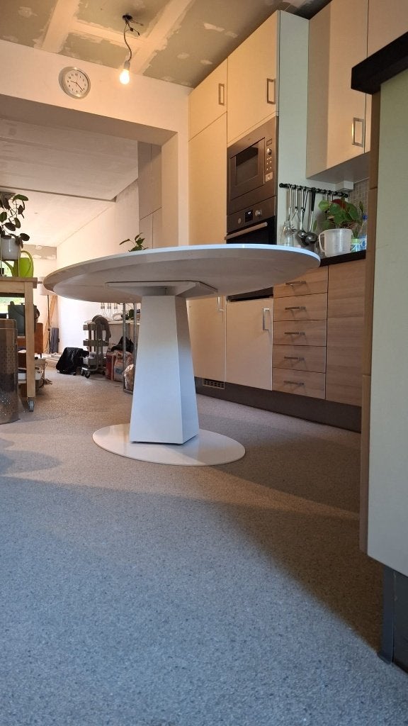 Grote ovalen tafel te koop, Huis en Inrichting, Tafels | Eettafels, Ophalen, 100 tot 150 cm, 200 cm of meer, Zo goed als nieuw