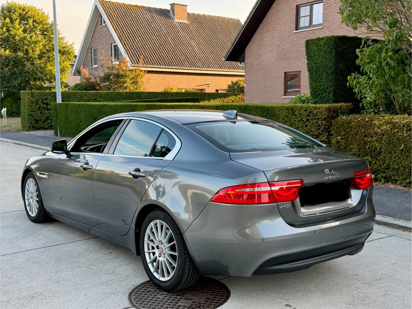 Jaguar XE 2.0d  2018 met 127000km automaat Euro6, Autos, Achat, Euro 6, Entreprise, 5 portes