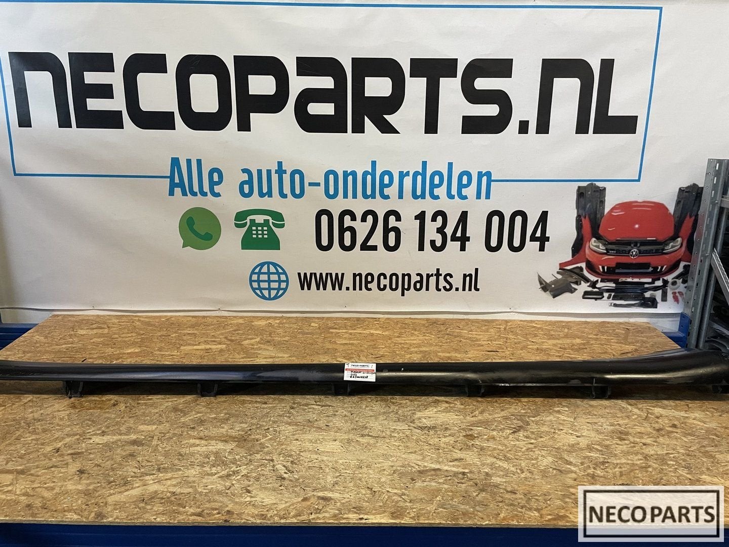MASERATI QUATTROPORTE ZIJSKIRT SIDESKIRT LINKS 670010638, Maserati, -, Utilisé, -
