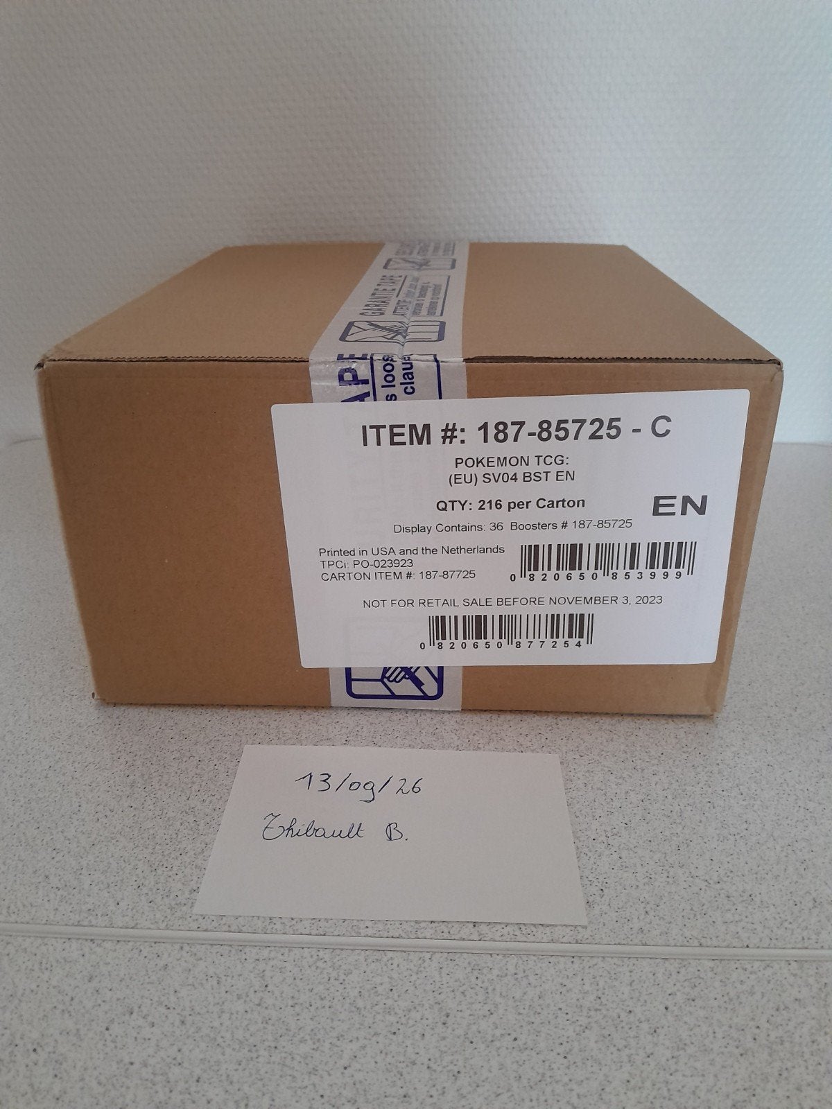 Paradox Rift boosterbox case, Ophalen of Verzenden, Nieuw, Boosterbox