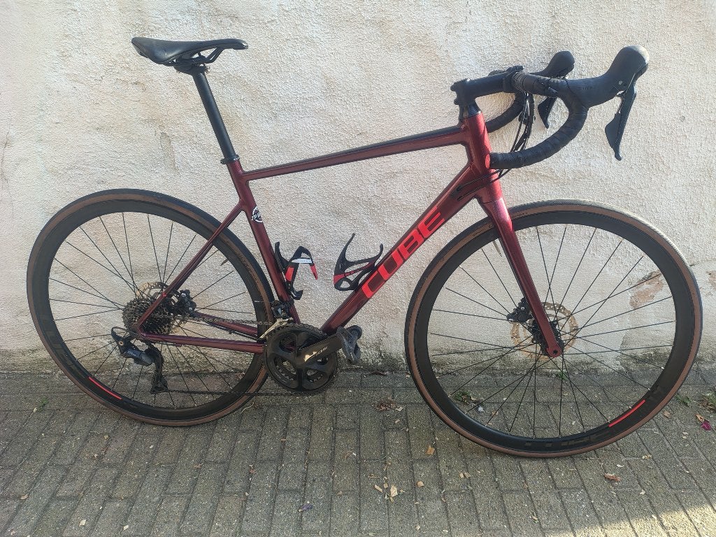 Cube Attain c 62 bordeaux, Vélos & Vélomoteurs, Autres marques, Comme neuf, Enlèvement, 53 à 57 cm