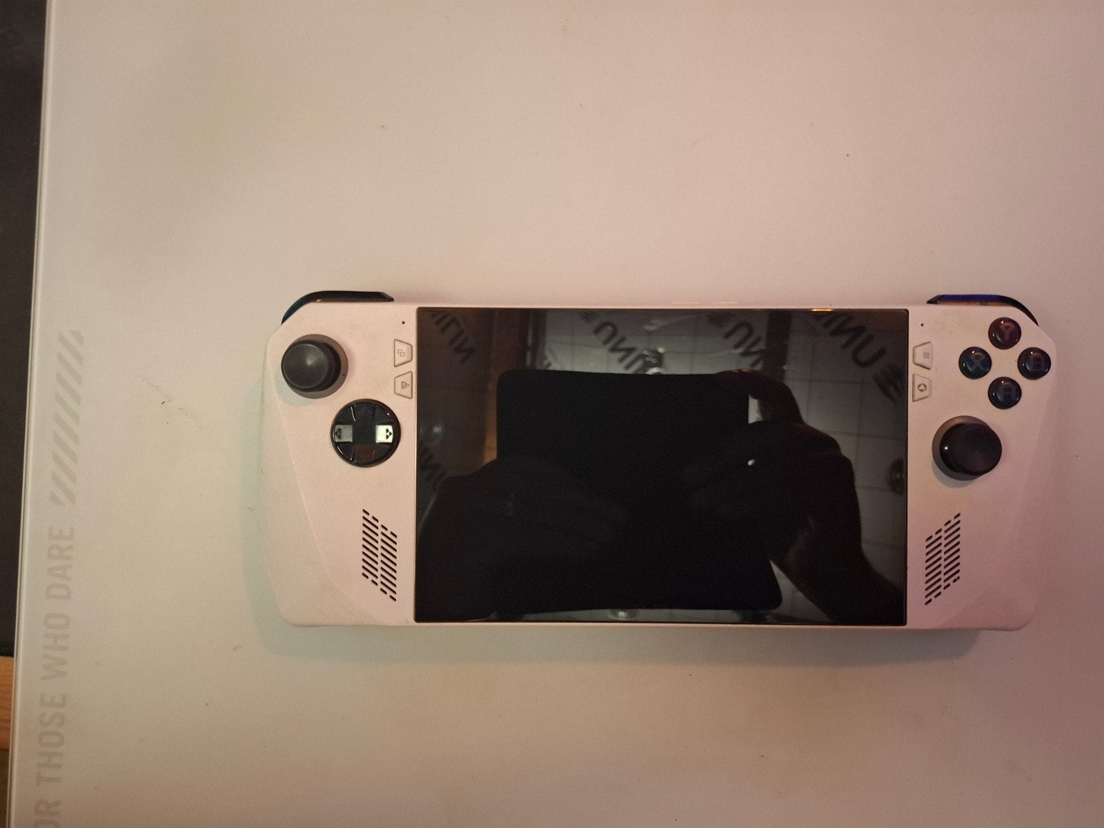 Asus ROG Ally Z1 Extreme, Consoles de jeu & Jeux vidéo, Enlèvement, ASUS, Comme neuf