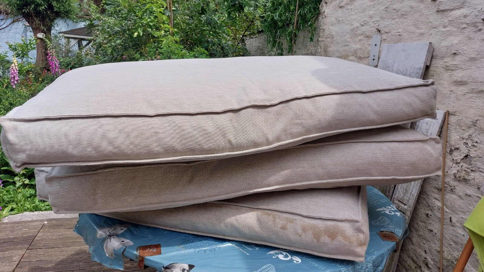 3 pallet zitkussens te koop, Ophalen
