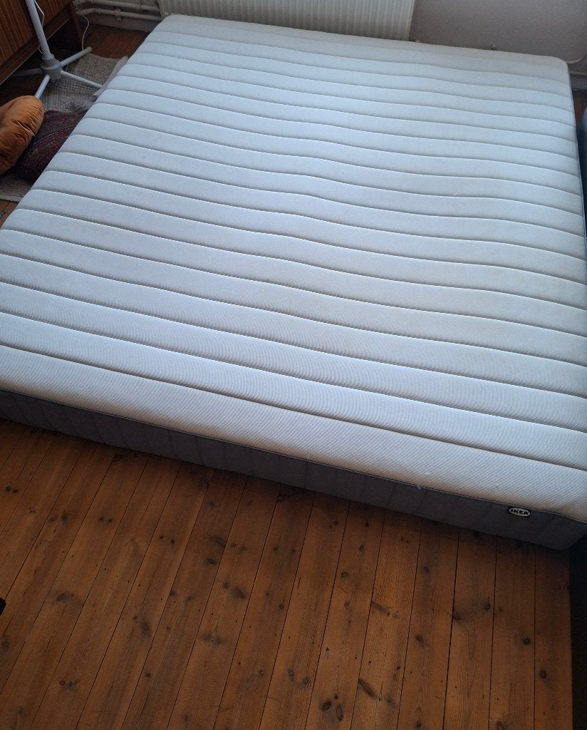 Matras VALEVAG met pocketvering middelhard 180cm/200cm, Ophalen, Gebruikt, Tweepersoons, Matras