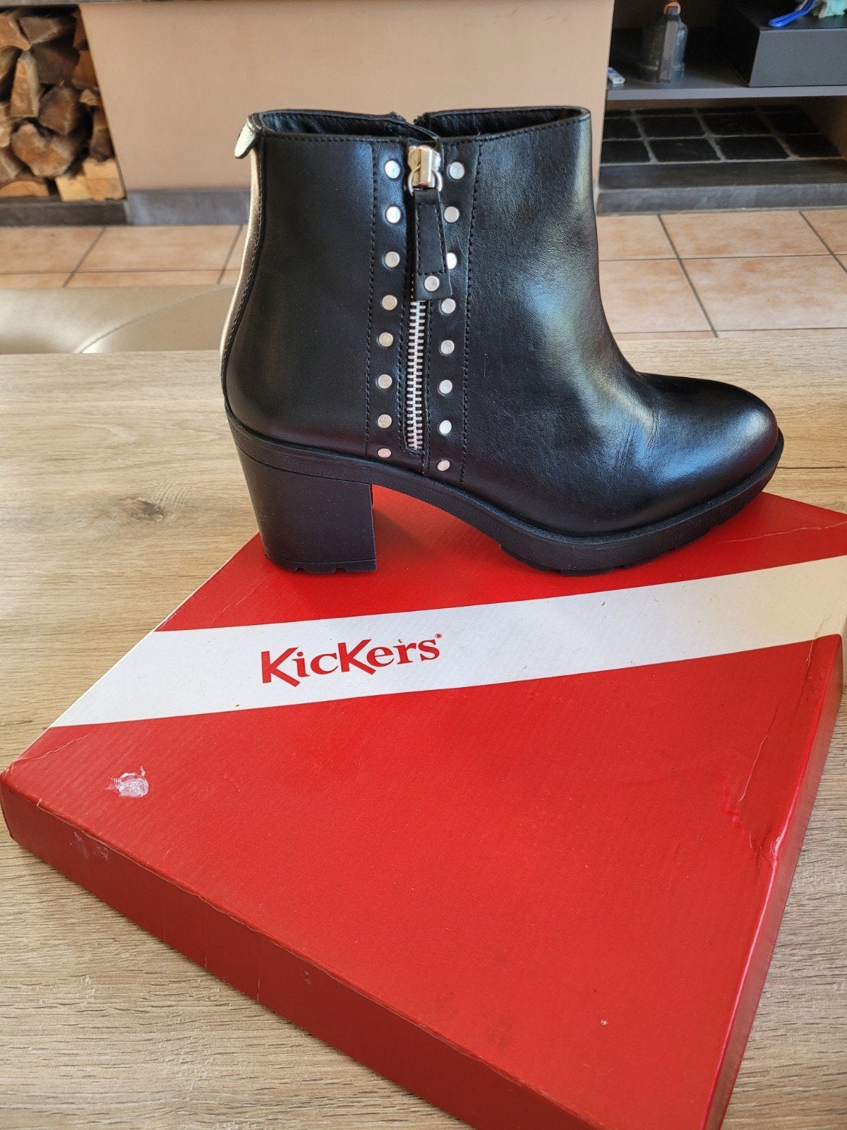 Chaussures Kickers taille 40, Ophalen