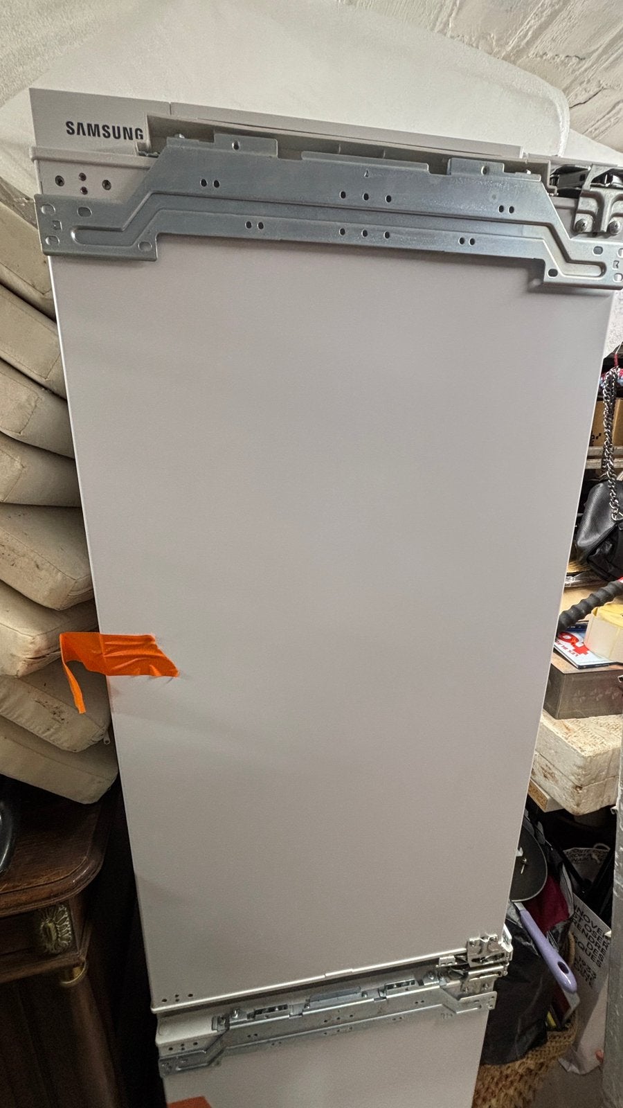 Samsung inbouw koel-vriescombinatie deur-op-deur 267l, Elektronische apparatuur, Ophalen, 200 liter of meer, Met aparte vriezer