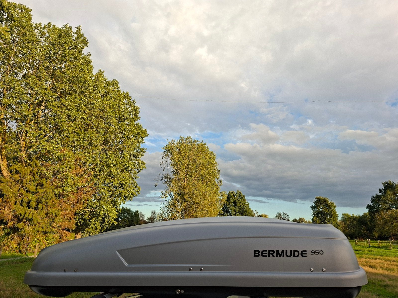 Bermude 950 dakkoffer bermuda , norauto ( 450 liter ), Auto diversen, Ophalen