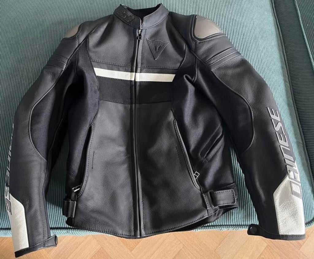 Dainese motorvest, Motoren, Kleding | Motorkleding, Ophalen, Nieuw zonder kaartje, Dames, Jas | leer