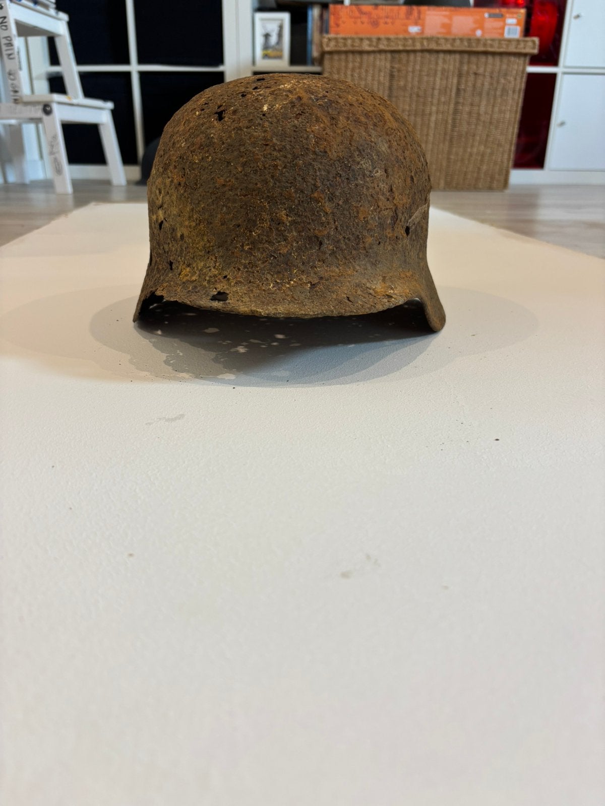 Duitse m40 helm, Ophalen
