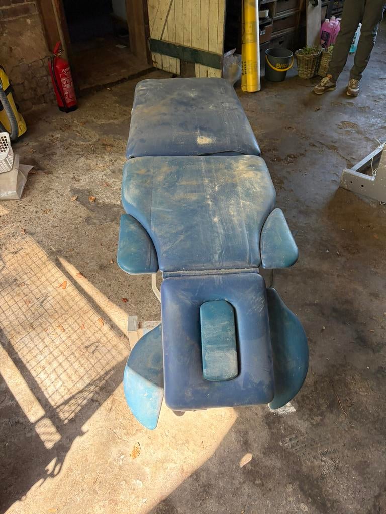 Massagetafel, Sport en Fitness, Massageproducten, Ophalen, Zo goed als nieuw, Massagetafel