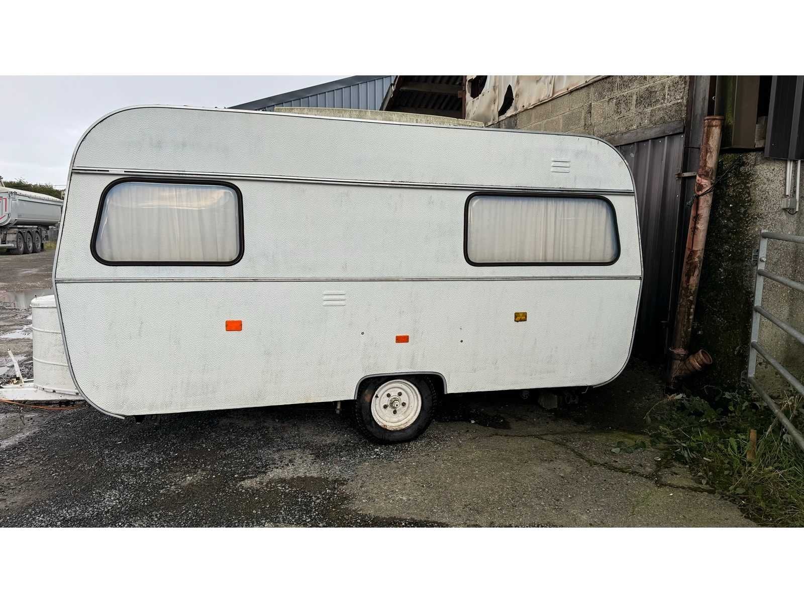 Reu Casablanca GT Caravan, Caravans en Kamperen, Bedrijf, 750 - 1000 kg, Overige merken