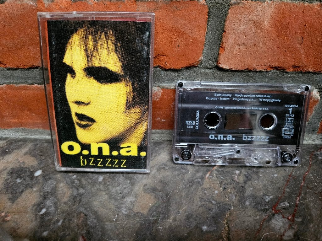 O.N.A. Bzzz cassette | rock / alternative / Polish music, Ophalen of Verzenden