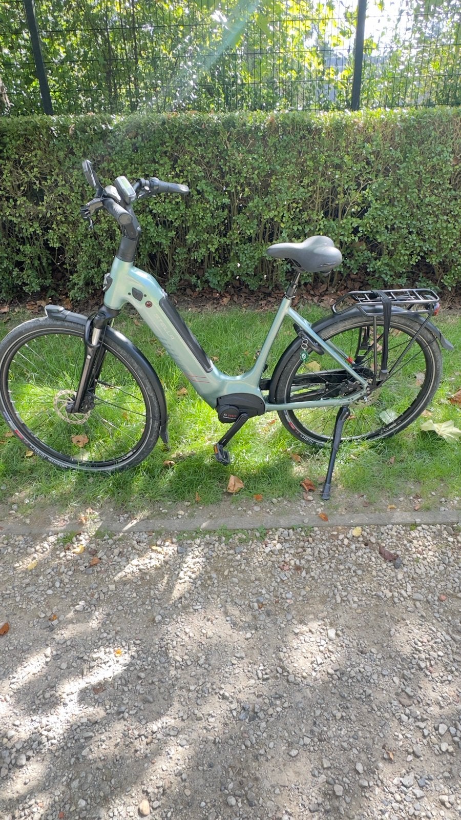 Zeer mooie elektrische fiets met middenmoter bosch, Fietsen en Brommers, Ophalen of Verzenden, Zo goed als nieuw