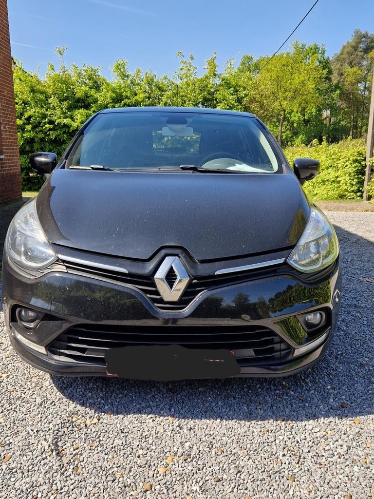 Te koop Renault Clio, Autos, Renault, Particulier, Clio, Essence, Noir, Noir, Carnet d'entretien, Enlèvement