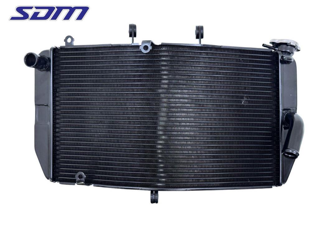 RADIATEUR EAU Honda CBR 600 RR 2005-2006 (CBR600RR PC37), Dhr. S. di Majo, Neuf, Info@cama-motorparts.nl, P.J. Troelstraweg 8 8
3144 CX  MAASSLUIS, NL