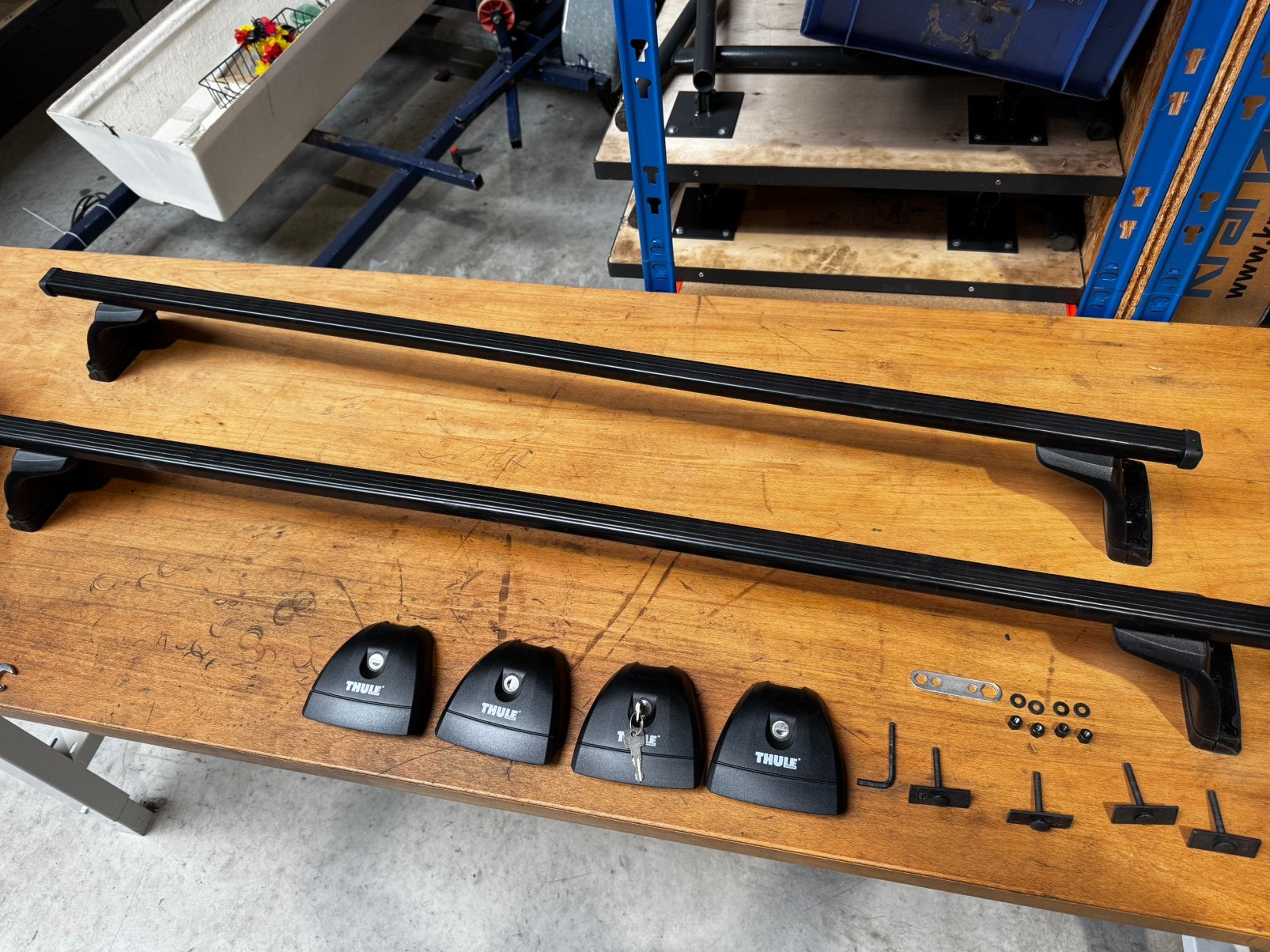 Thule dakdragers VW T5 en T6, Auto diversen, Dakdragers, Ophalen, Zo goed als nieuw