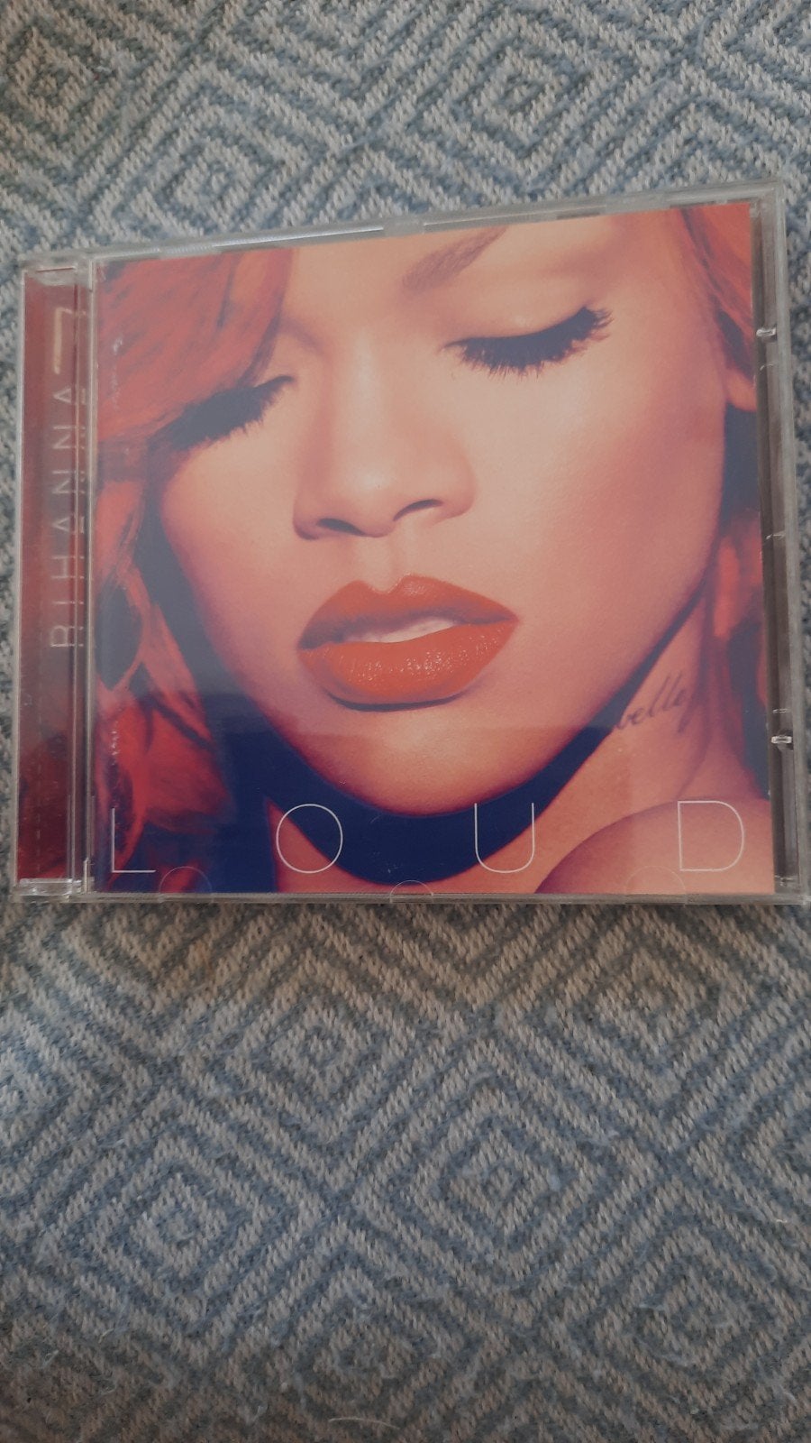 CD RIHANNA Loud, CD & DVD, Enlèvement ou Envoi, Comme neuf, Album