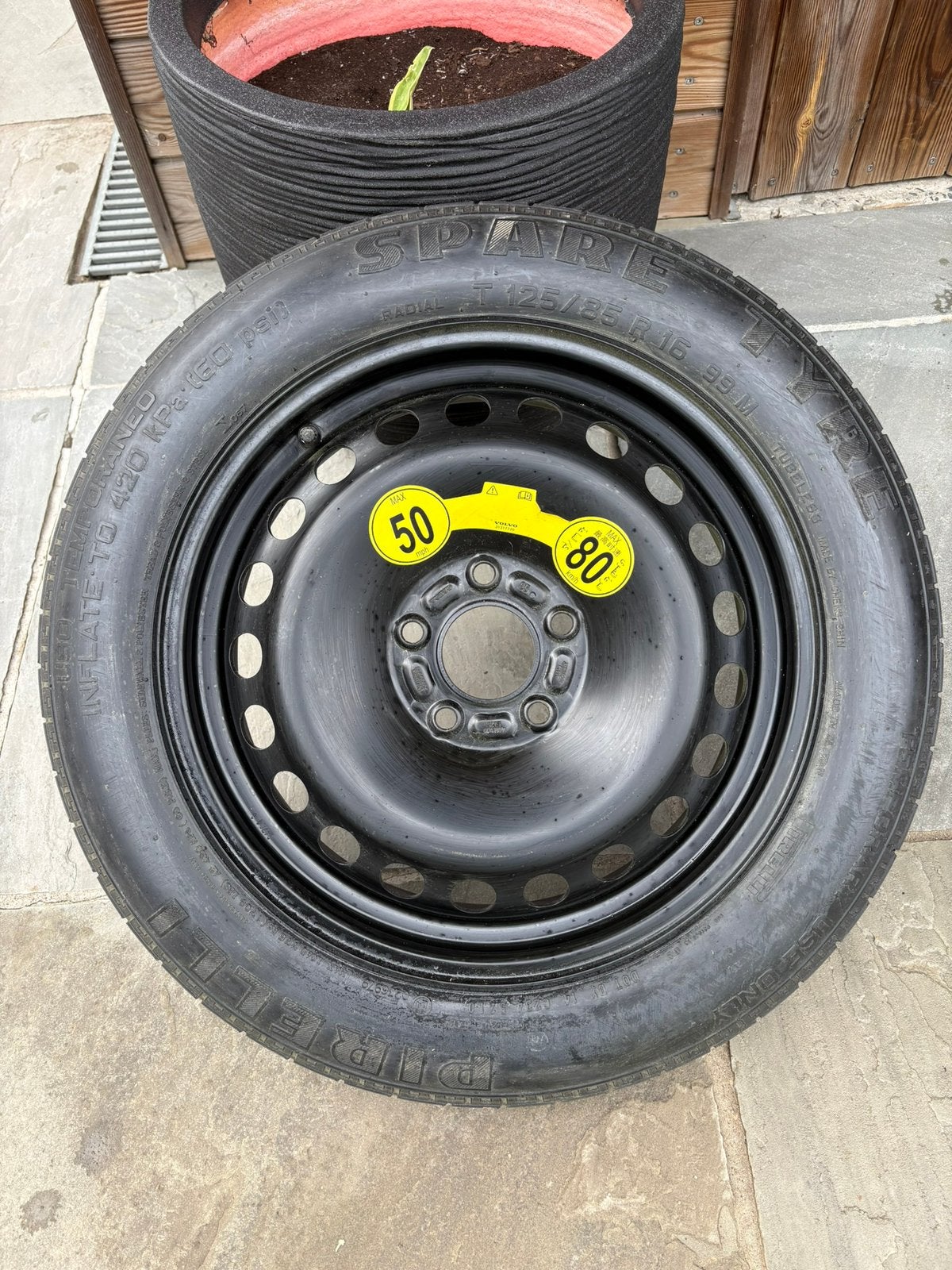 Reservewiel thuiskomer Volvo, Auto-onderdelen, Banden en Velgen, Ophalen, Nieuw, 16 inch, Personenwagen