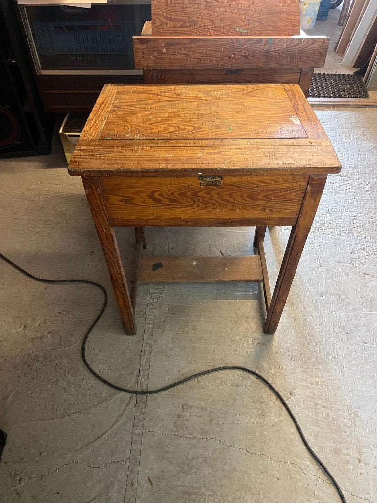 Oude schoolbank, Ophalen, Gebruikt, 60 cm of meer, Rechthoekig