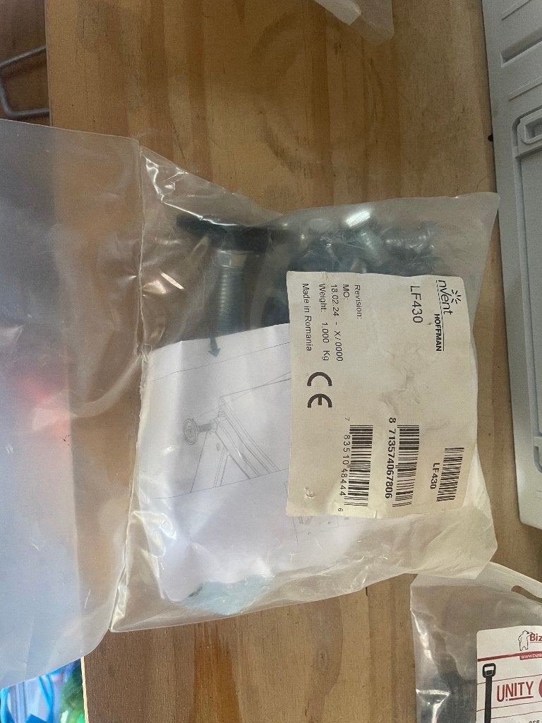 nVent HOFFMAN LF430, Doe-het-zelf en Bouw, Elektriciteit en Kabels, Ophalen, Nieuw