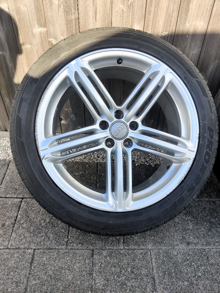 Jantes original Audi RS6 en 20 pouce - Peelers- argent, Autos : Pièces & Accessoires, Pneus et Jantes, 255 mm, Véhicule de tourisme