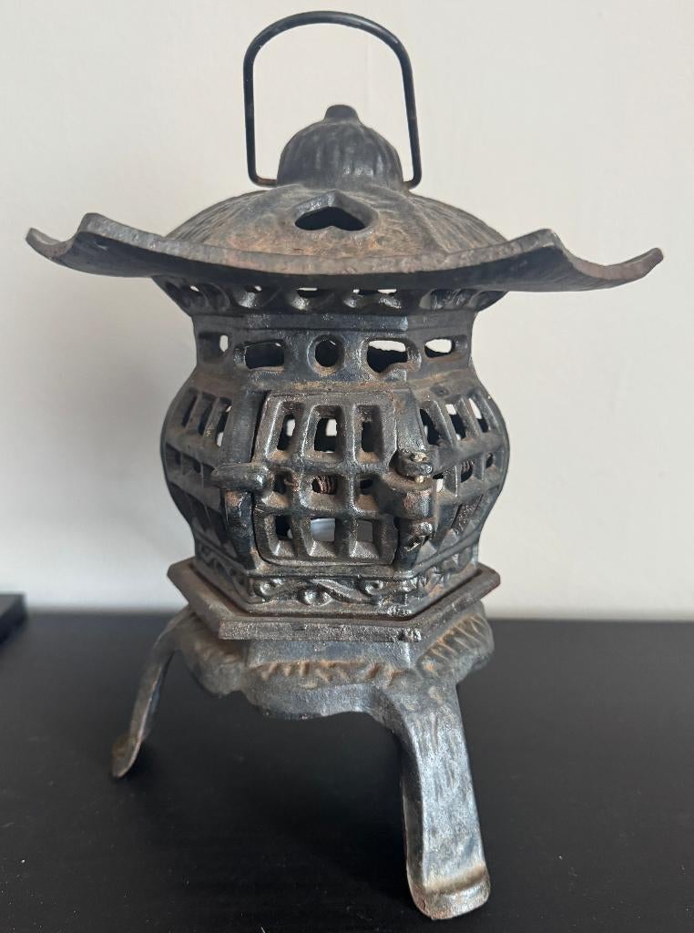 Oude Japanse smeedijzeren pagodelantaarn 1930, Ophalen of Verzenden