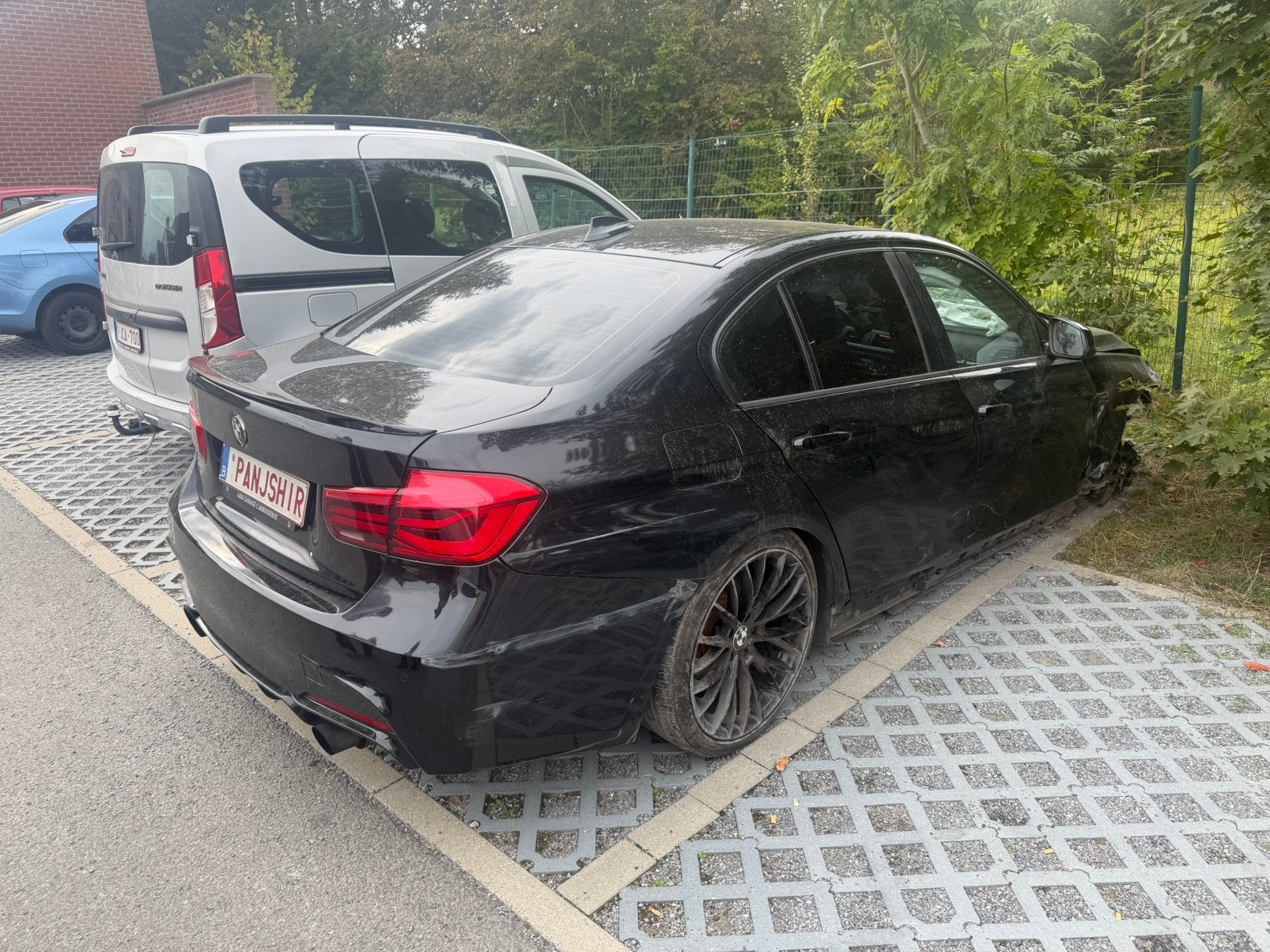 BMW 318 diesel automatique, Autos, 100 kW, Euro 6, Automatique, Particulier