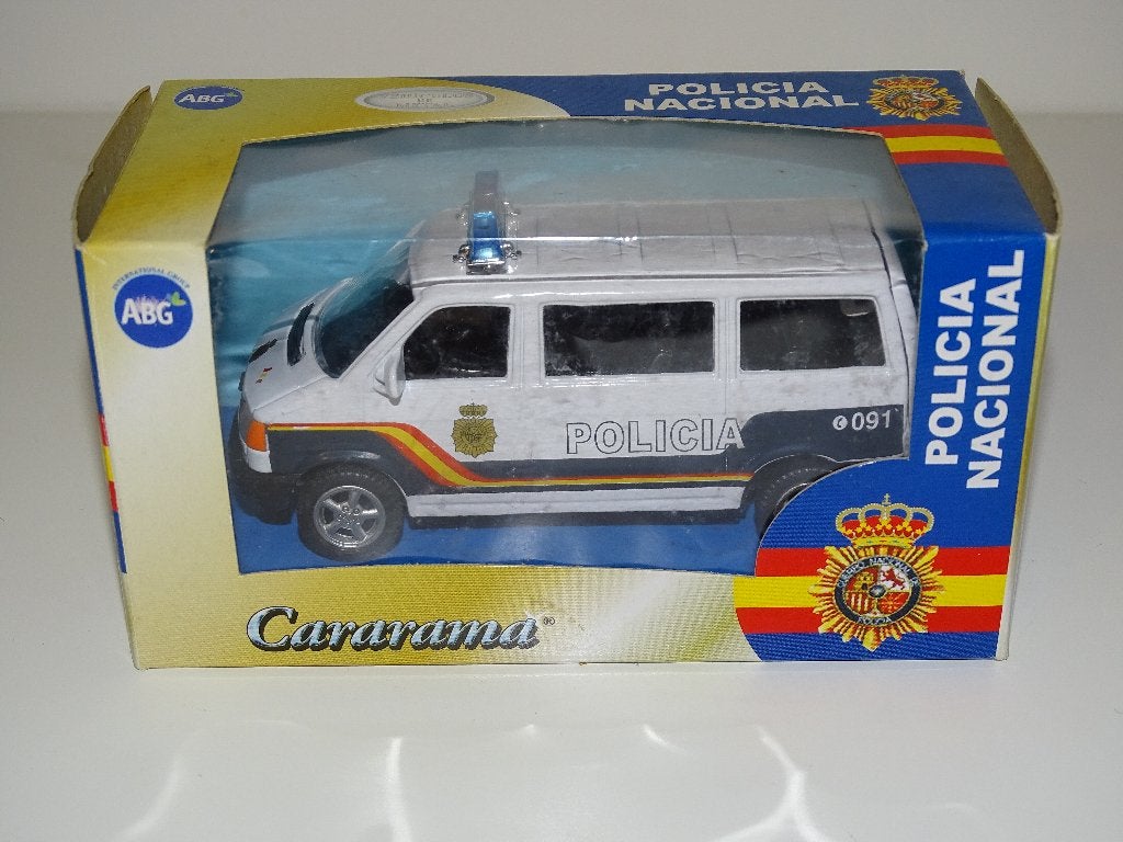 VW Transporter T4 Policia Nacional 1/43 Cararama ABG police, Enlèvement ou Envoi, Comme neuf, Voiture, Autres marques