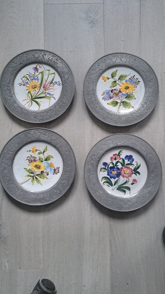 Set van 4 Vintage Tinnen Wandborden met Bloemen, Envoi