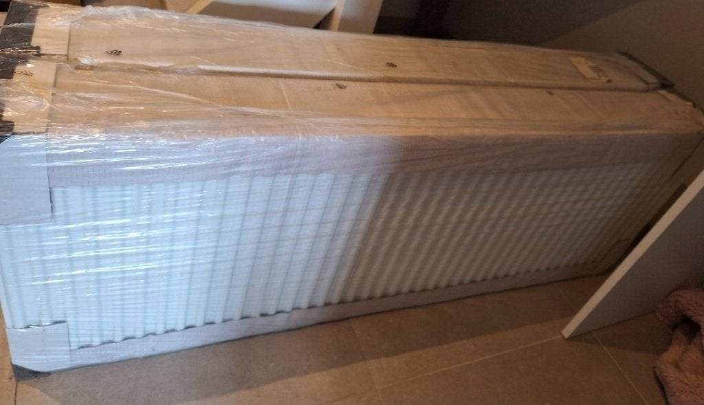 2 nieuwe radiotoren in verpakking te koop!, Neuf, Enlèvement, Radiateur, 30 à 80 cm